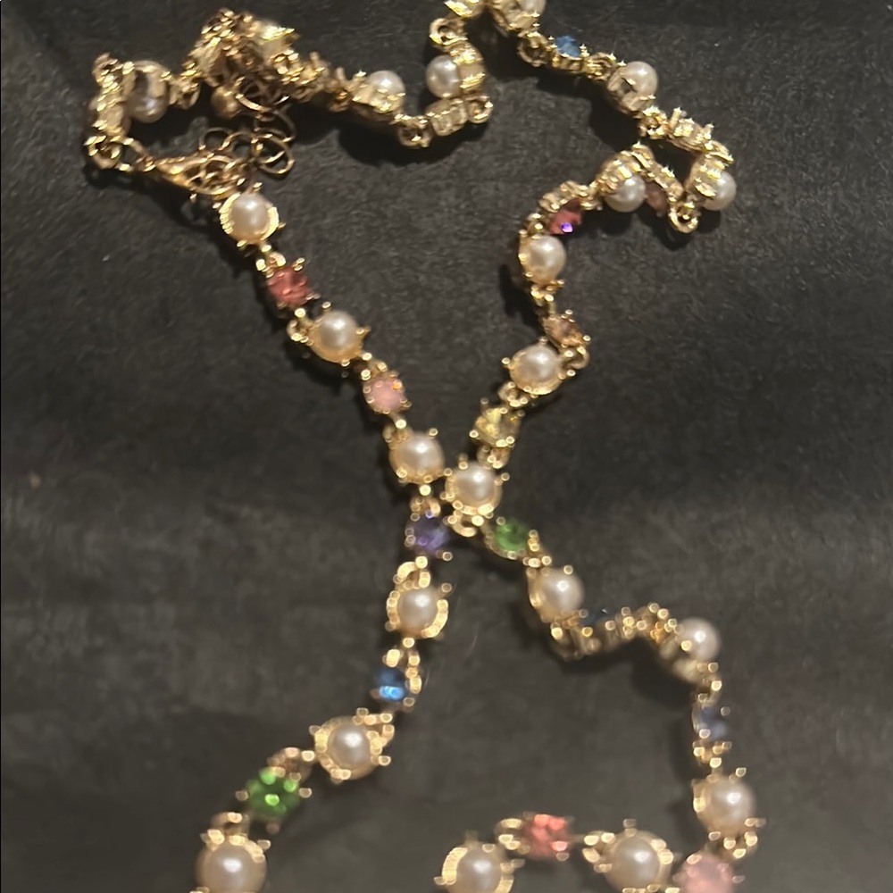 Elegant Gold Necklace with Multicolor Beads